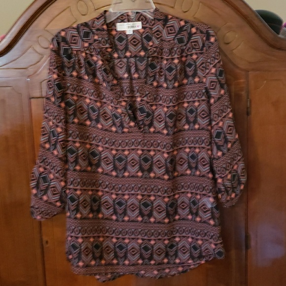 Polyester Print Top - Picture 6 of 6